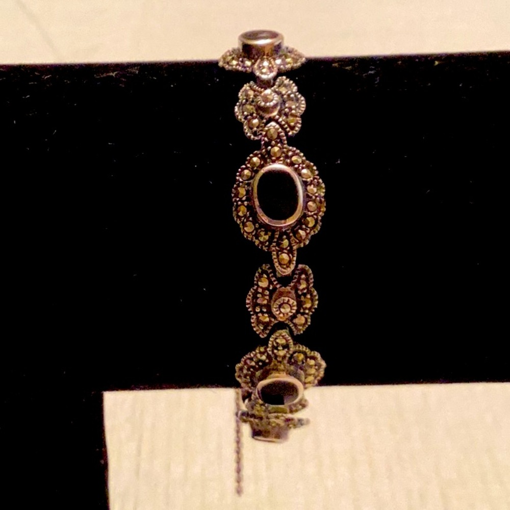 Vintage Marcasite Onyx Sterling 925 Bracelet- 7 1/2”